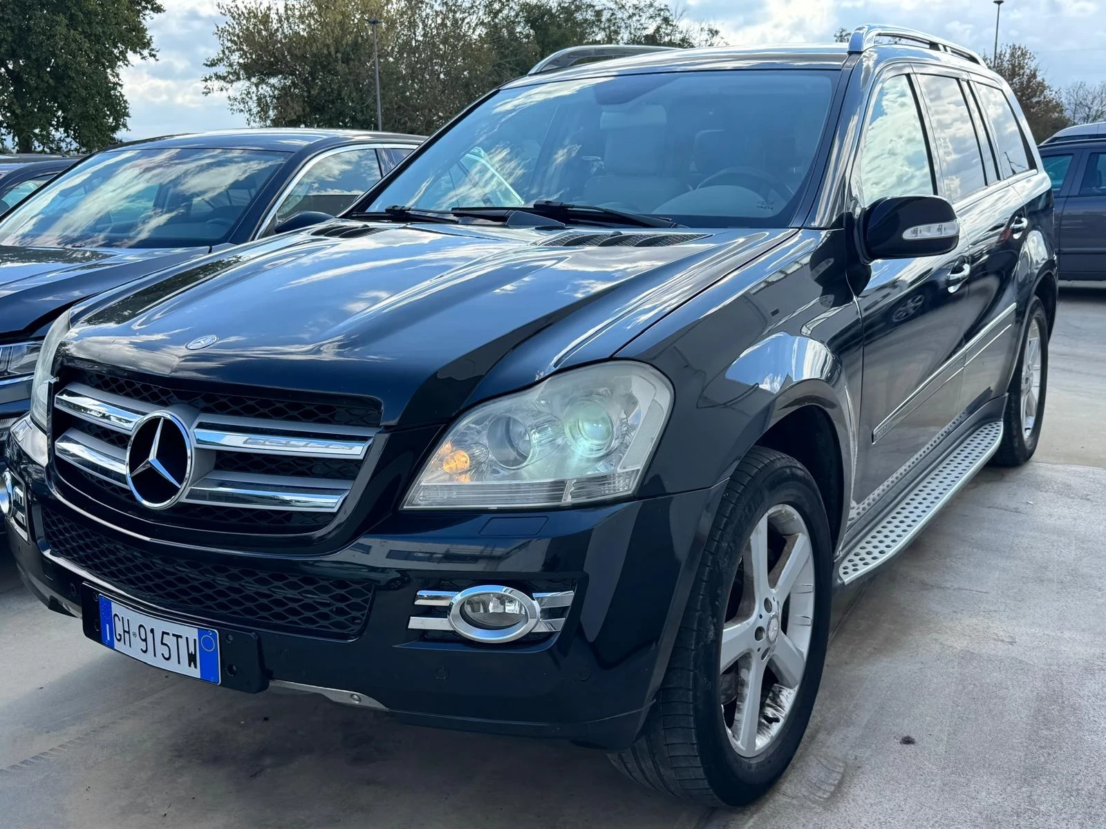 Mercedes-Benz GL 420 ПОДГРЕВ * ОБДУХВАНЕ * КАМЕРА* БЛОКАЖ* 6+ 1м | Mobile.bg — изображение 1