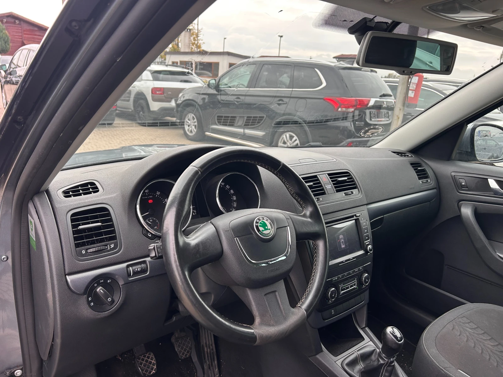 Skoda Yeti 1.2TSI NAVI EURO 5 - изображение 10