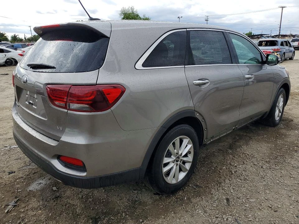 Kia Sorento 3.3L 6 FRONT WHEEL DRIVE | Mobile.bg � ����������� 3