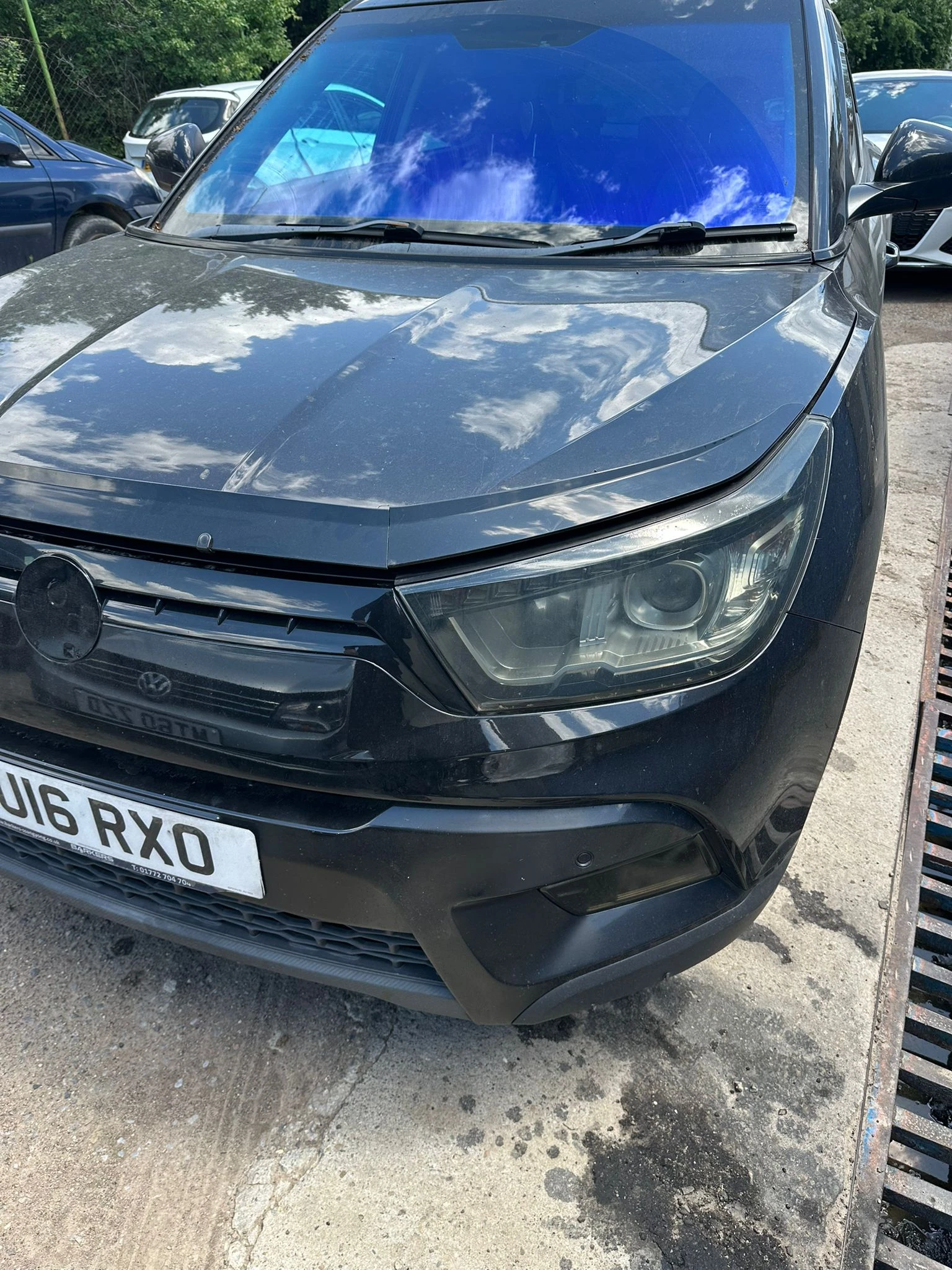 SsangYong Tivoli 1.6d, снимка 2 - Автомобили и джипове - 54674745