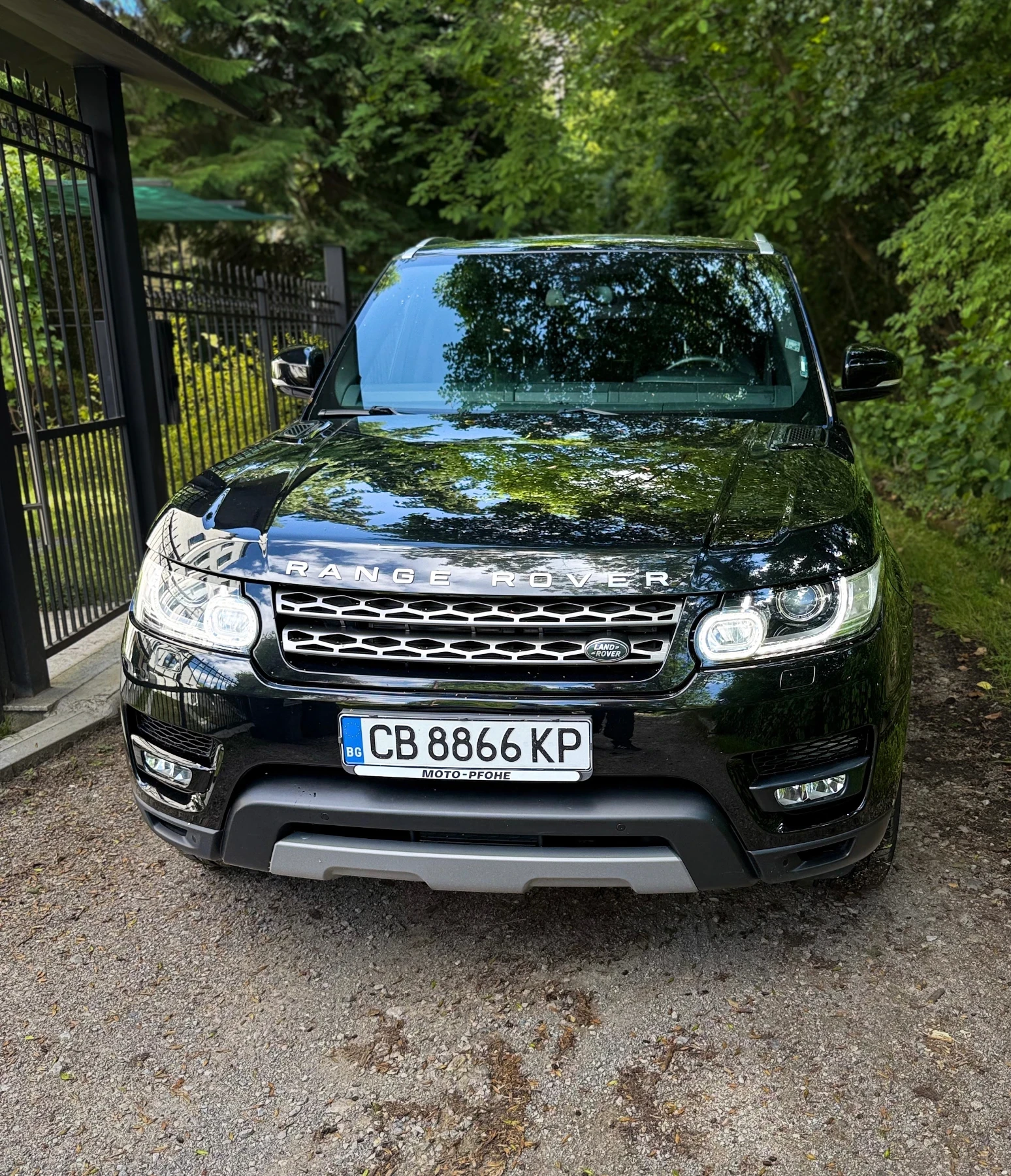Land Rover Range Rover Sport 4x4/DIESEL/1-ви собственик, снимка 2 - Автомобили и джипове - 55284200
