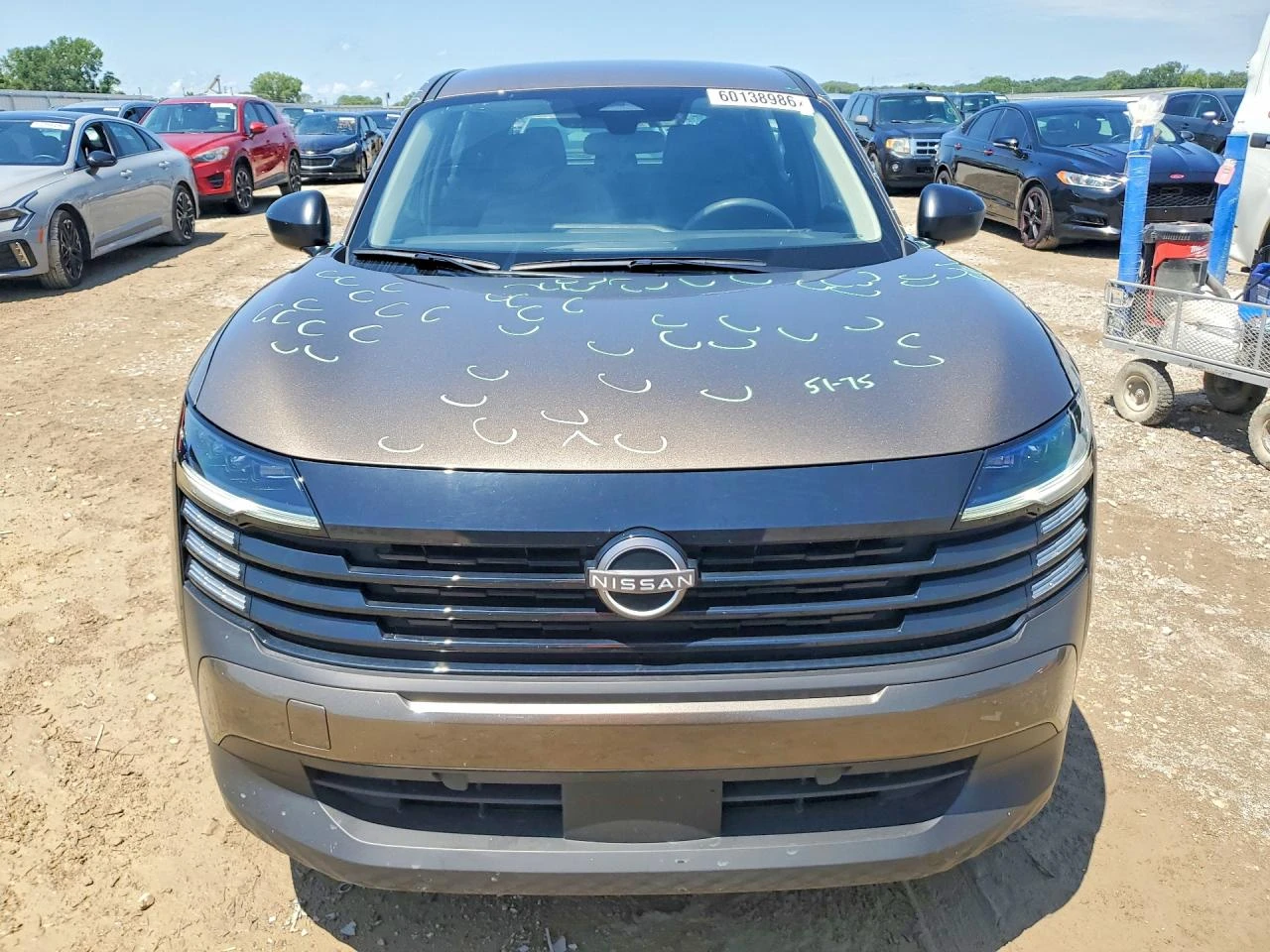 Други Друг 2.0l Nissan Kicks S, снимка 5 - Автомобили и джипове - 56107912