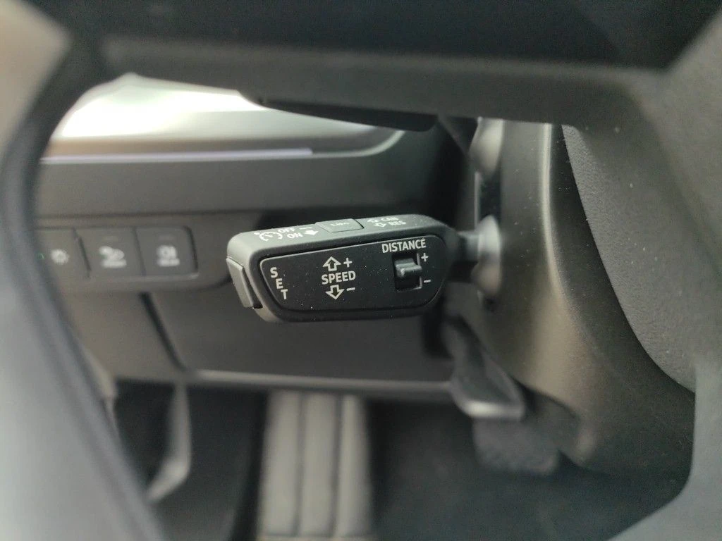Audi Q4 e-tron quattro 96.53% SoH leather LED navi | Mobile.bg � ����������� 11