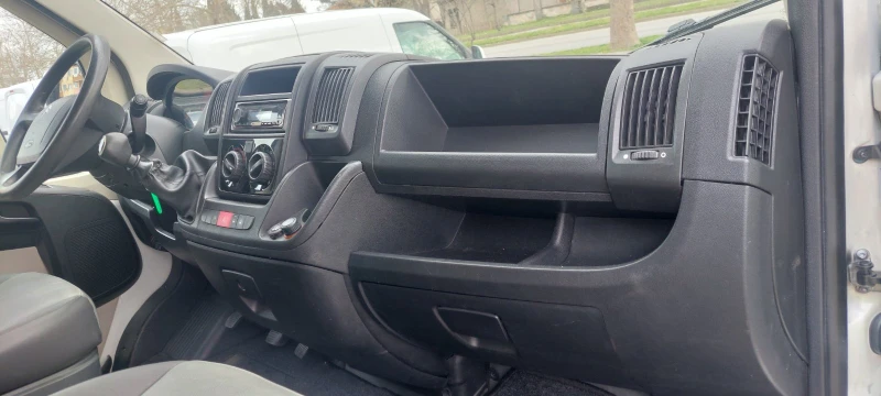 Citroen Jumper 2.2 HDI клима, снимка 15 - Бусове и автобуси - 49946064