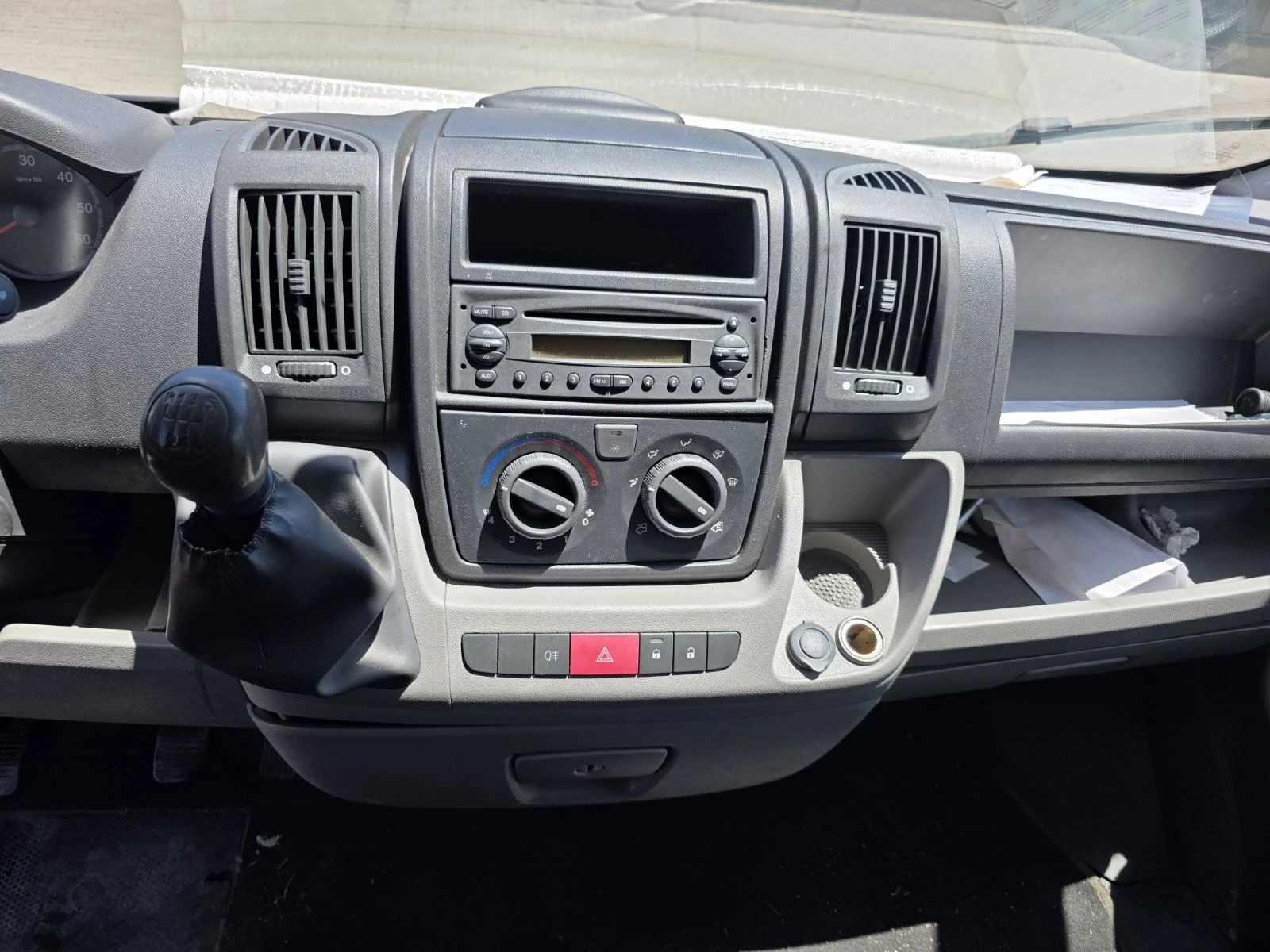 Peugeot Boxer 2.2hdi Метан, снимка 10 - Бусове и автобуси - 55072267