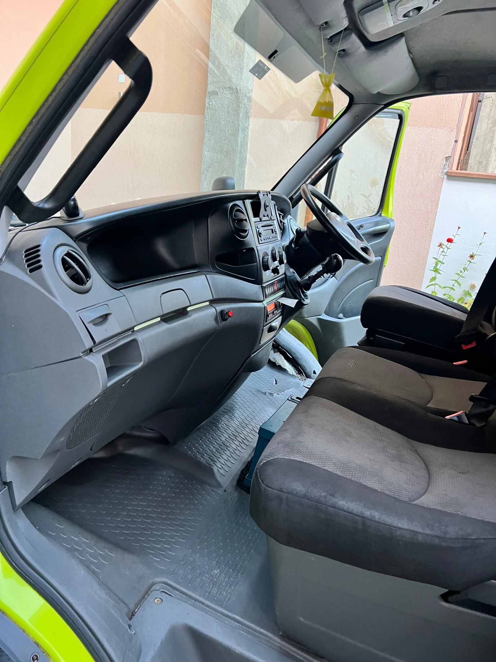 Iveco Daily 70C, снимка 6 - Бусове и автобуси - 55900128