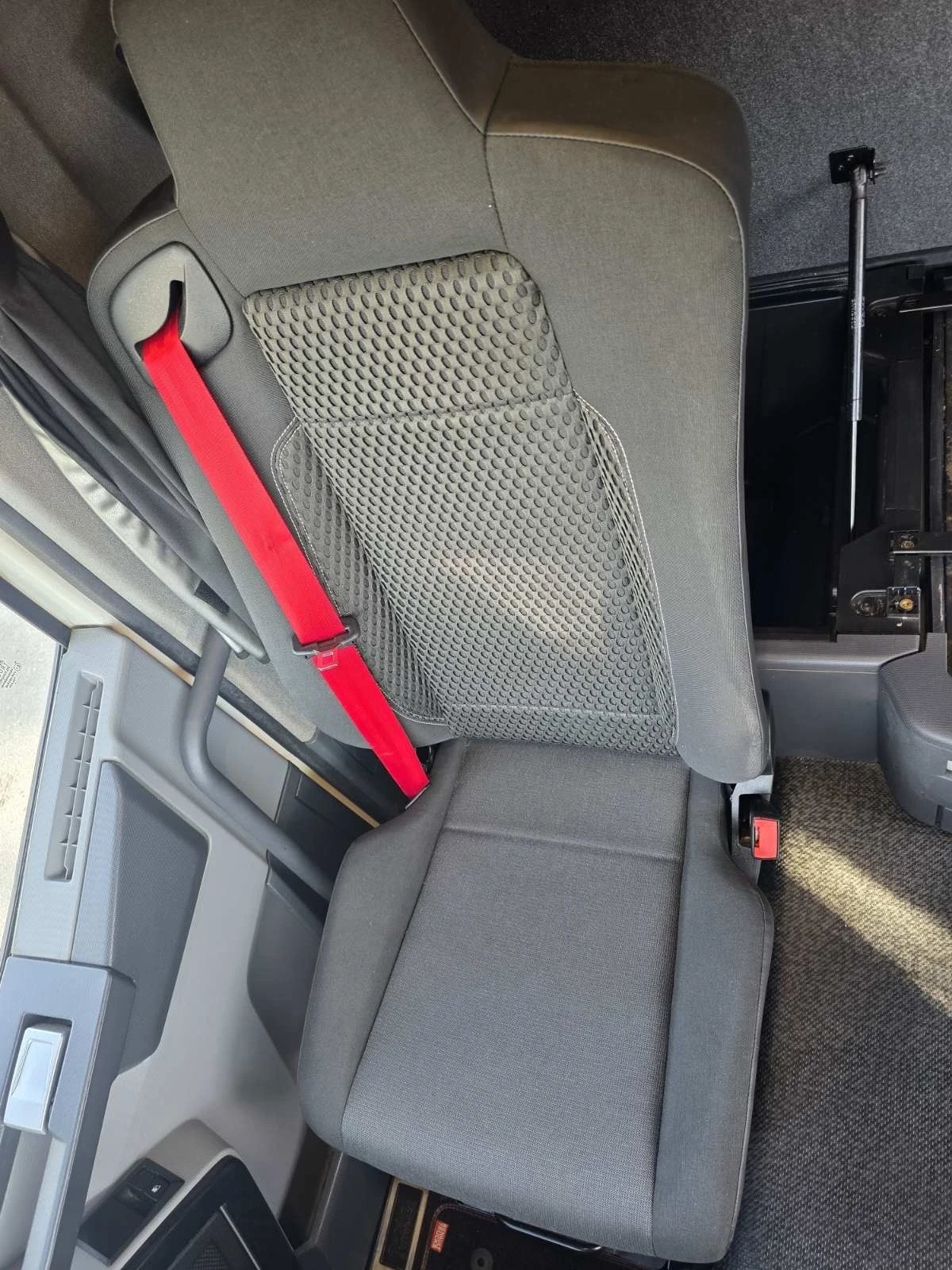 Renault T  - изображение 7