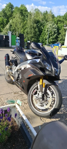 Aprilia RSV4 Factory, снимка 4