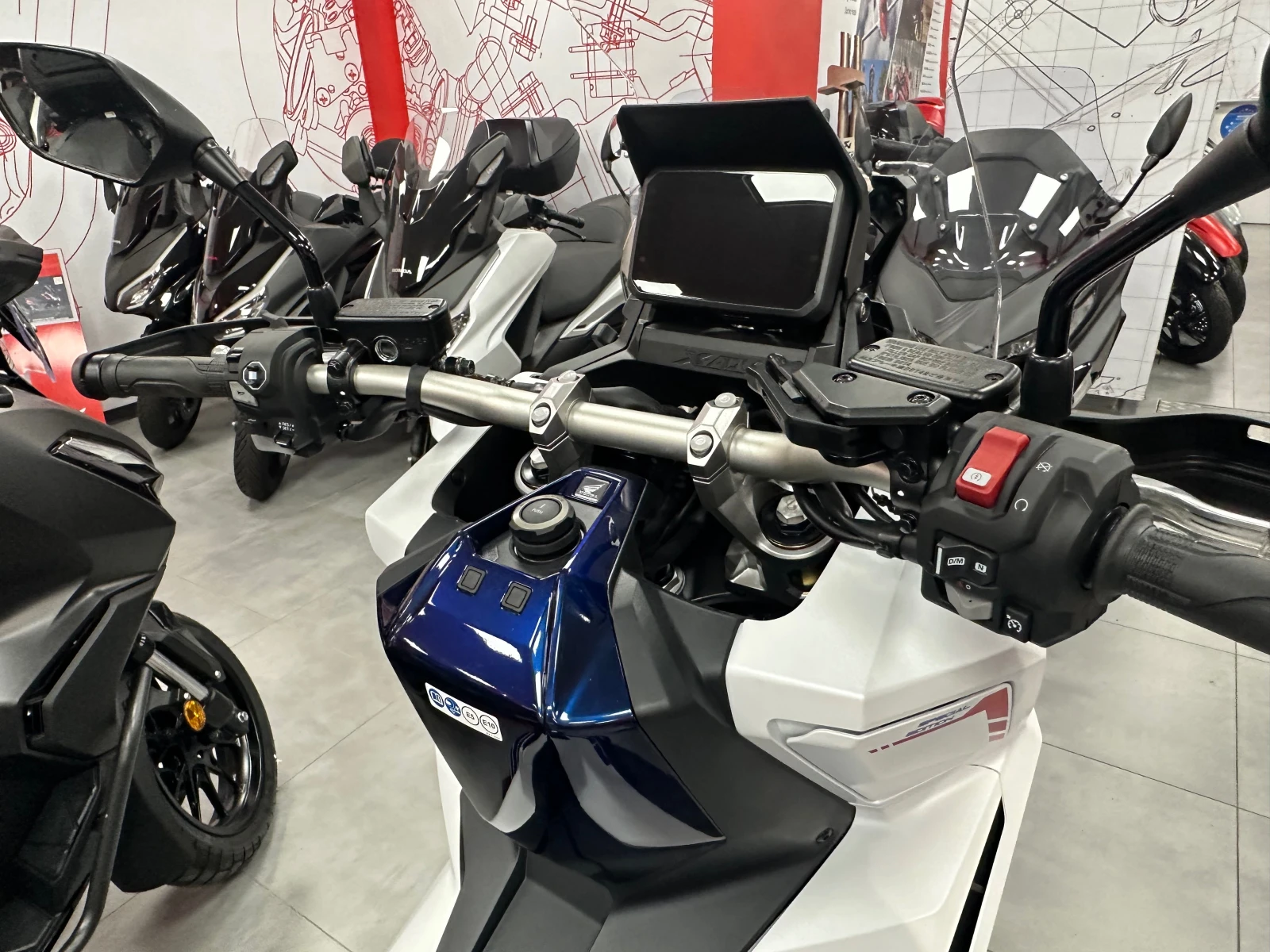 Honda X-ADV 750 Special Edition Нов 2026г., снимка 15 - Мотоциклети и мототехника - 53725463
