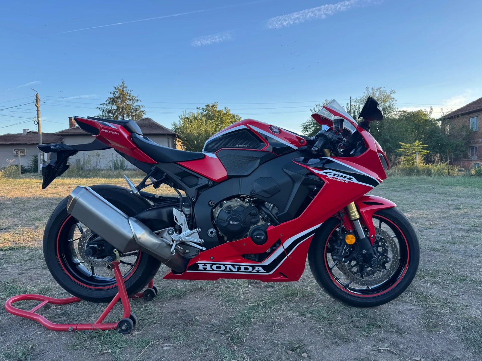 Honda Cbr 1000RR, снимка 2 - Мотоциклети и мототехника - 56398038
