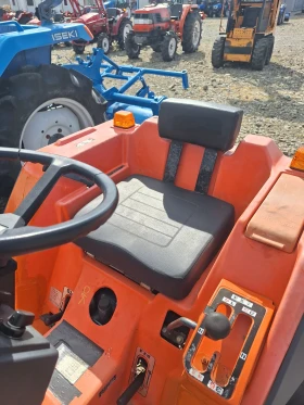 Трактор Kubota, снимка 6