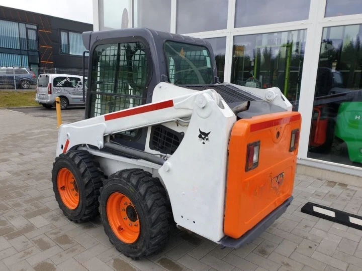 Мини челни товарачи Bobcat S450 - изображение 4
