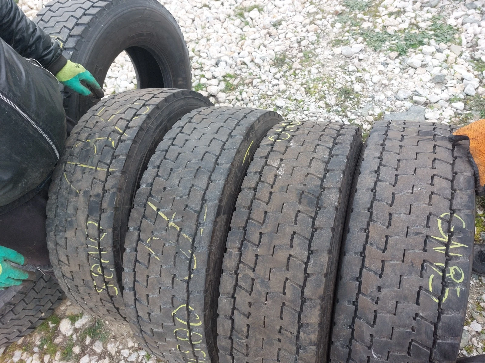 ���� 265/70R19.5 | Mobile.bg � ����������� 1