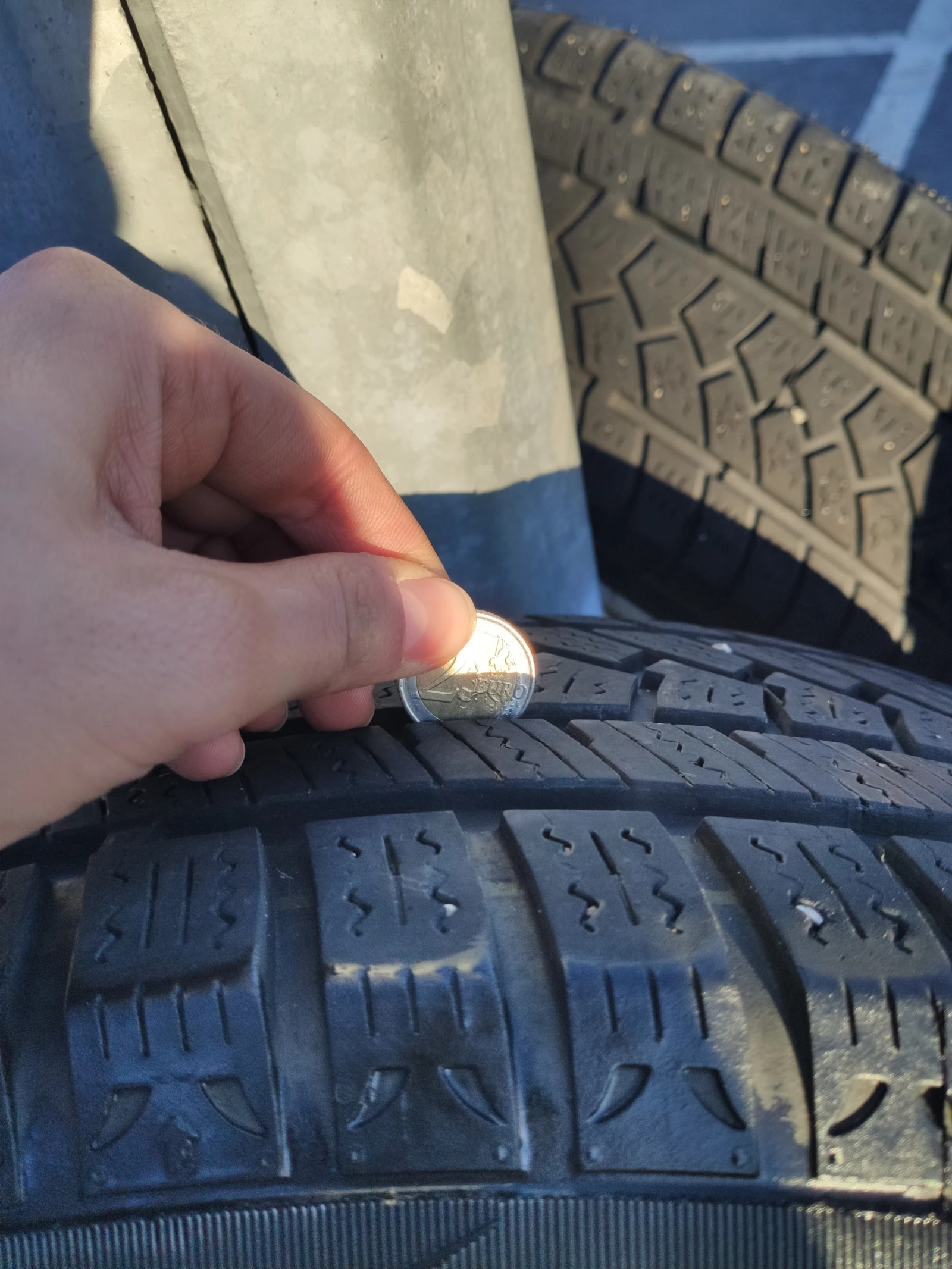 Гуми с джанти Други 215/65R16, снимка 7 - Гуми и джанти - 54008090