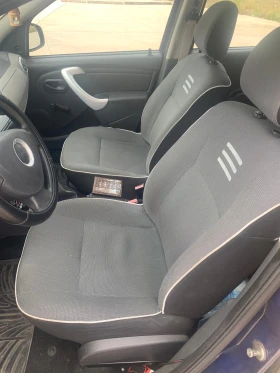 Dacia Sandero, снимка 8