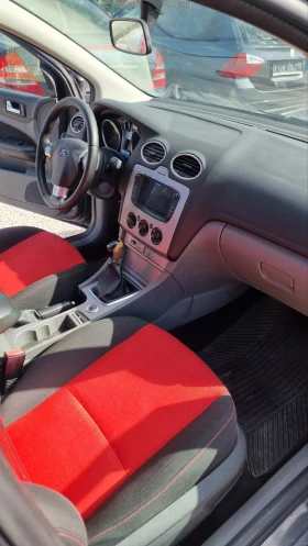Ford Focus 1.6i-116kc-NAVI-FACE LIFT, снимка 10