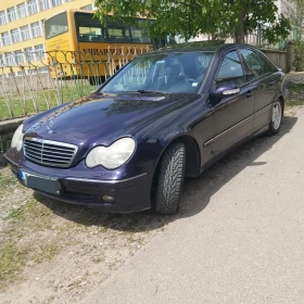 Mercedes-Benz C 220, снимка 2