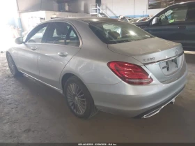 Mercedes-Benz C 300 2.0l Luxury 4Matic, снимка 3 - Автомобили и джипове - 53670210