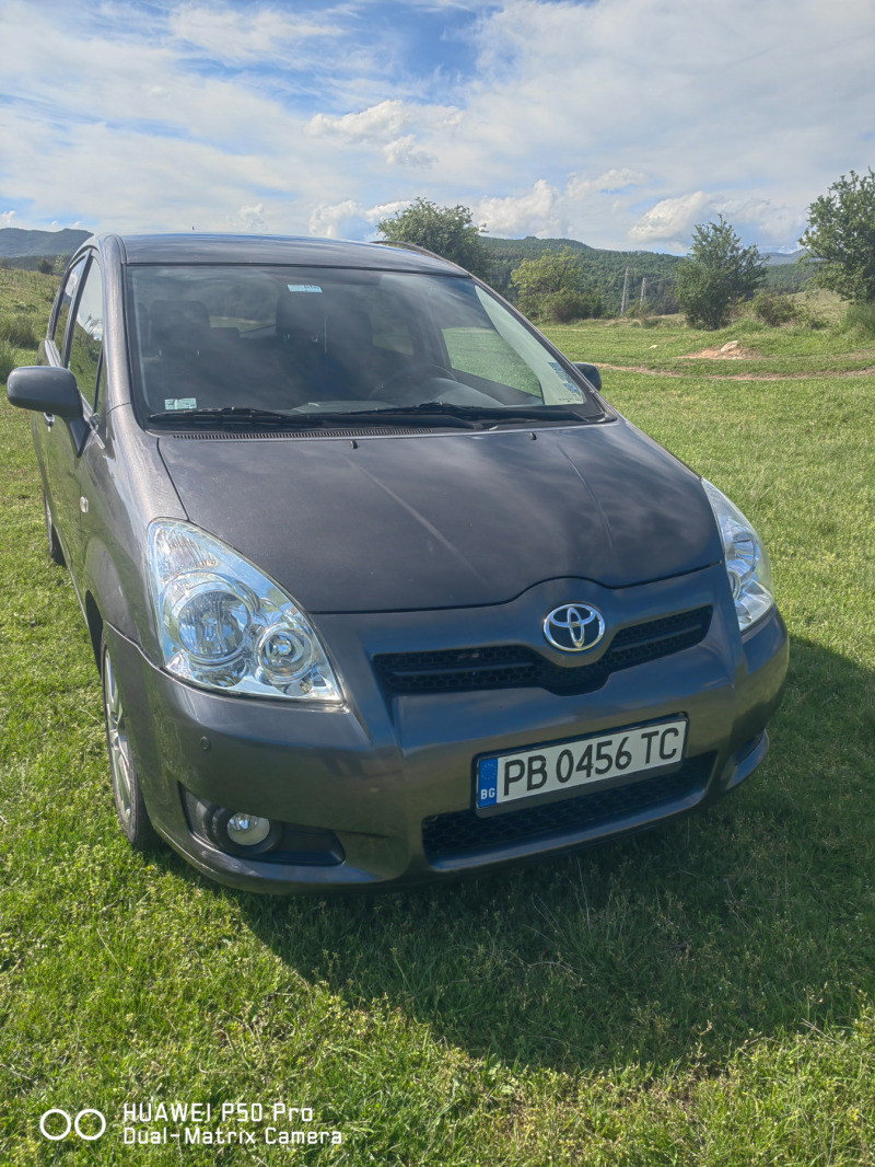 Toyota Corolla verso 2.2 D4D 136к.с.