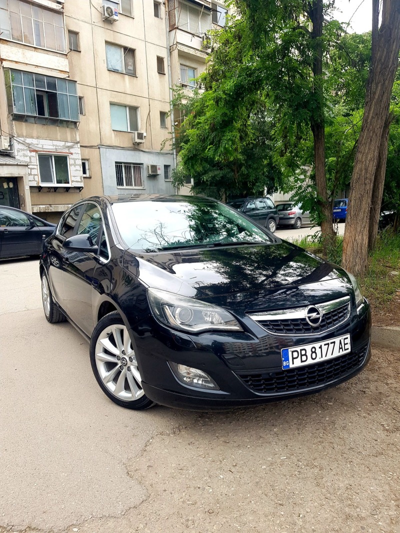 Opel Astra 2.0 165 FULL, снимка 1 - Автомобили и джипове - 46387246
