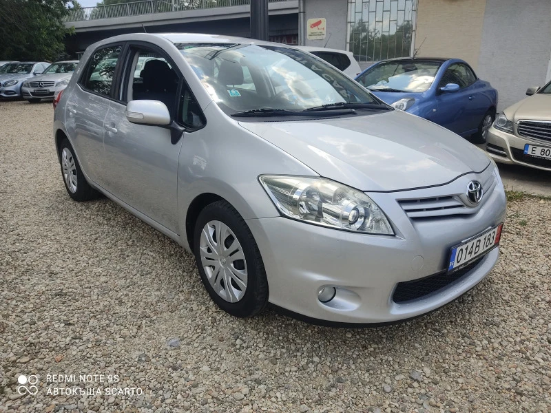 Toyota Auris 1.33/99kc, 2011г, 6 скорости, климатроник , снимка 1 - Автомобили и джипове - 46479974