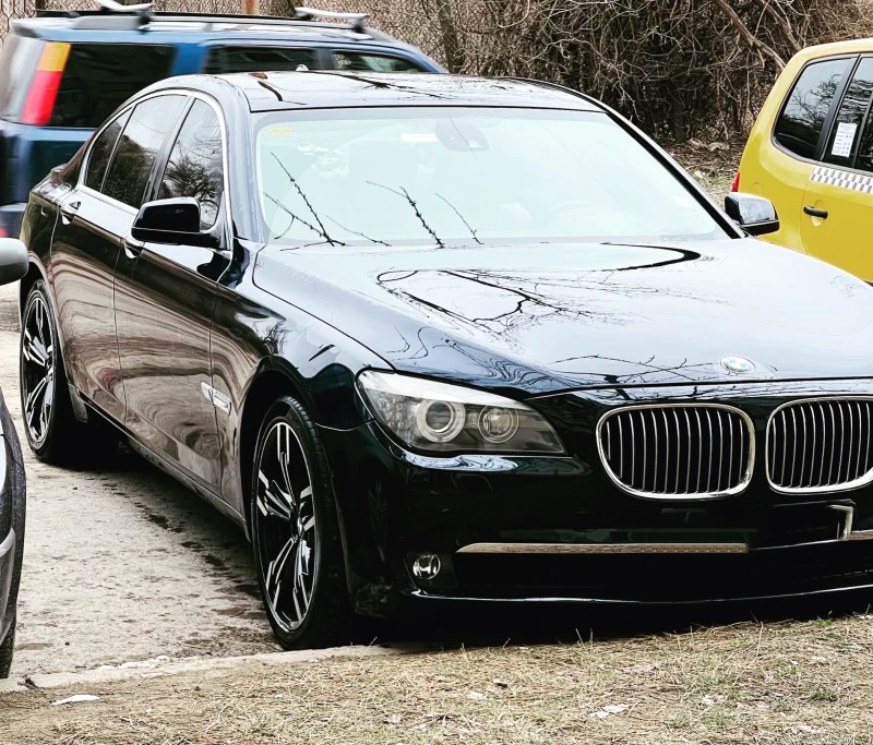 BMW 730, снимка 1 - Автомобили и джипове - 48612985