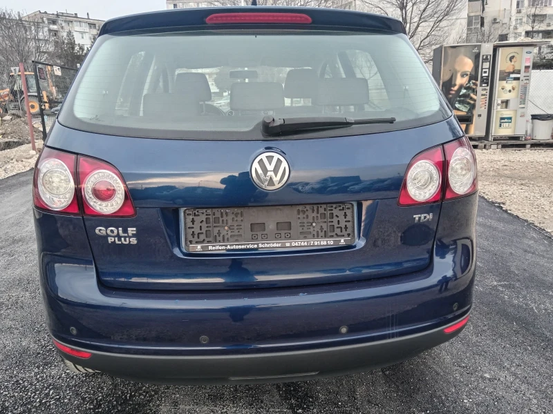 VW Golf Plus 1.9TDI-1O5 К. С. , снимка 7 - Автомобили и джипове - 48904319