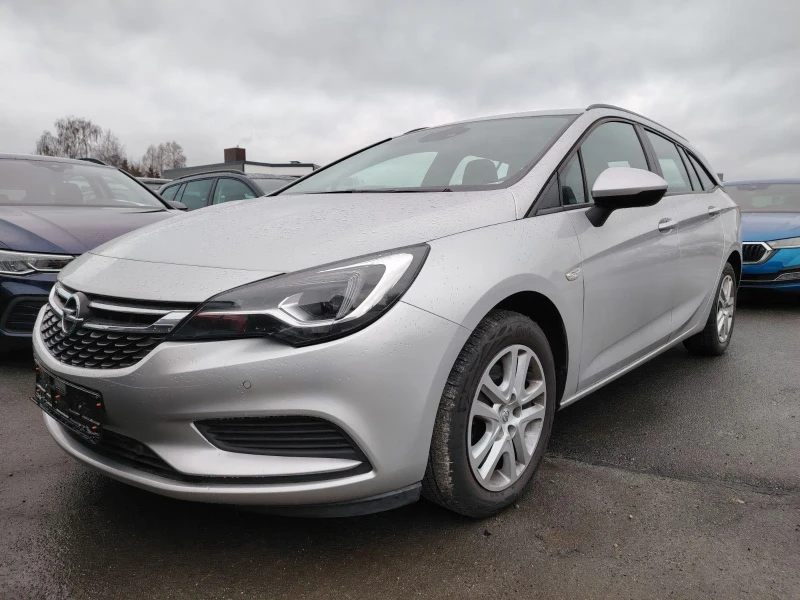 Opel Astra, снимка 11 - Автомобили и джипове - 49447089