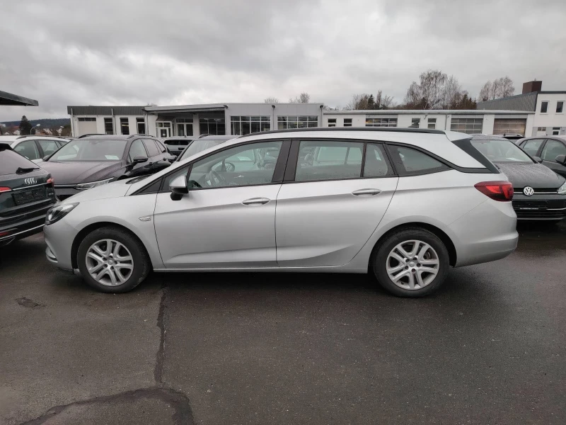 Opel Astra, снимка 7 - Автомобили и джипове - 49447089