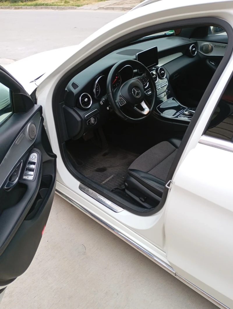 Mercedes-Benz C 220 220CDI, снимка 3 - Автомобили и джипове - 52702443