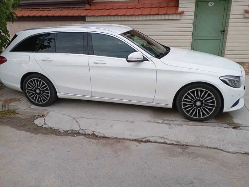 Mercedes-Benz C 220 220CDI, снимка 8 - Автомобили и джипове - 52702443