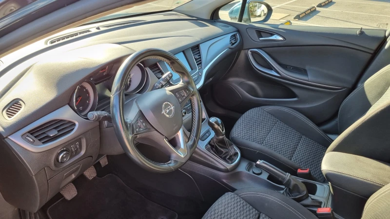 Opel Astra Sports Tourer K, снимка 11 - Автомобили и джипове - 52268502