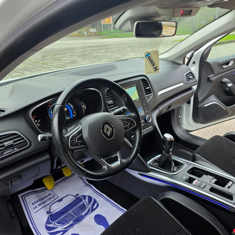 Renault Megane 1.5 DCI KOJA NAVI , снимка 10 - Автомобили и джипове - 52484905