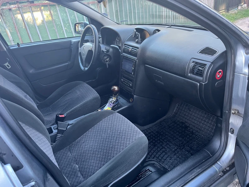 Opel Astra, снимка 6 - Автомобили и джипове - 53052325