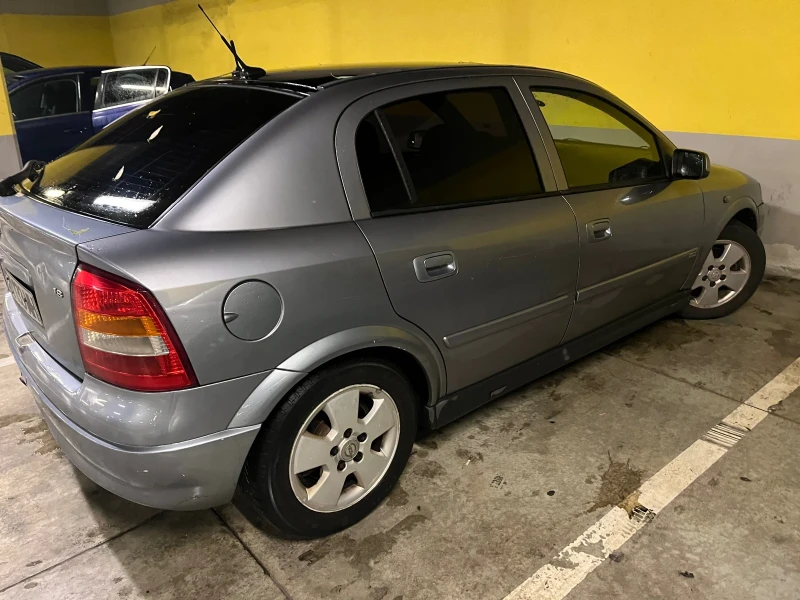 Opel Astra, снимка 2 - Автомобили и джипове - 53052325
