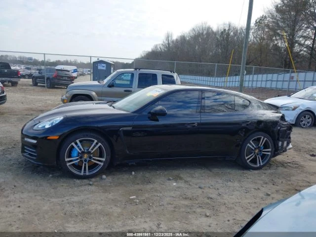 Porsche Panamera 4, снимка 15 - Автомобили и джипове - 53271853