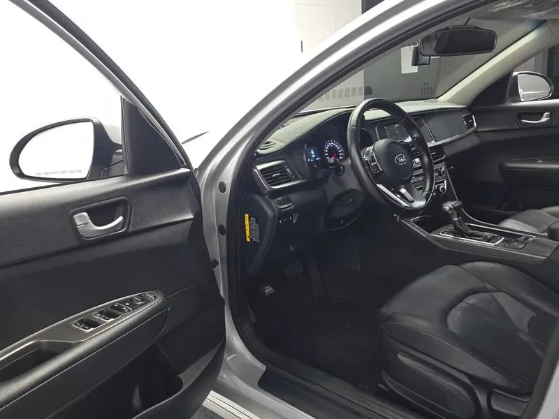 Kia K5 2.0 Lpi Luxury, снимка 10 - Автомобили и джипове - 56576546
