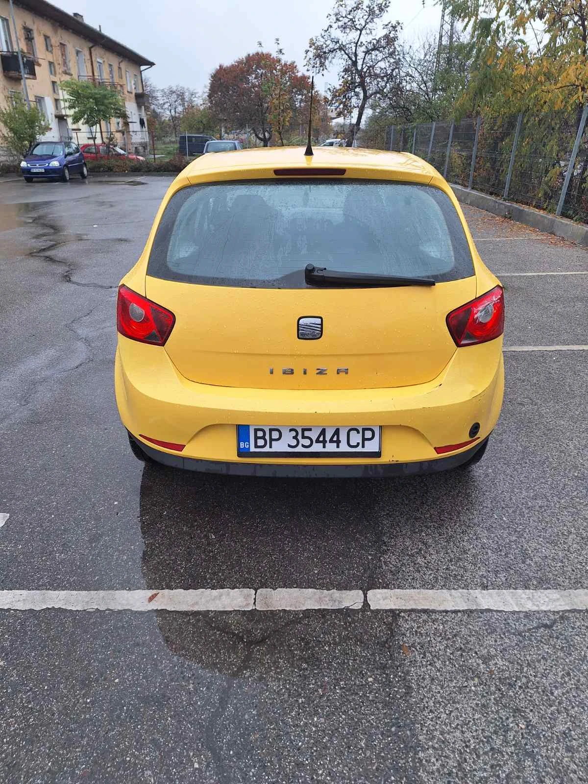 Seat Ibiza  - изображение 7