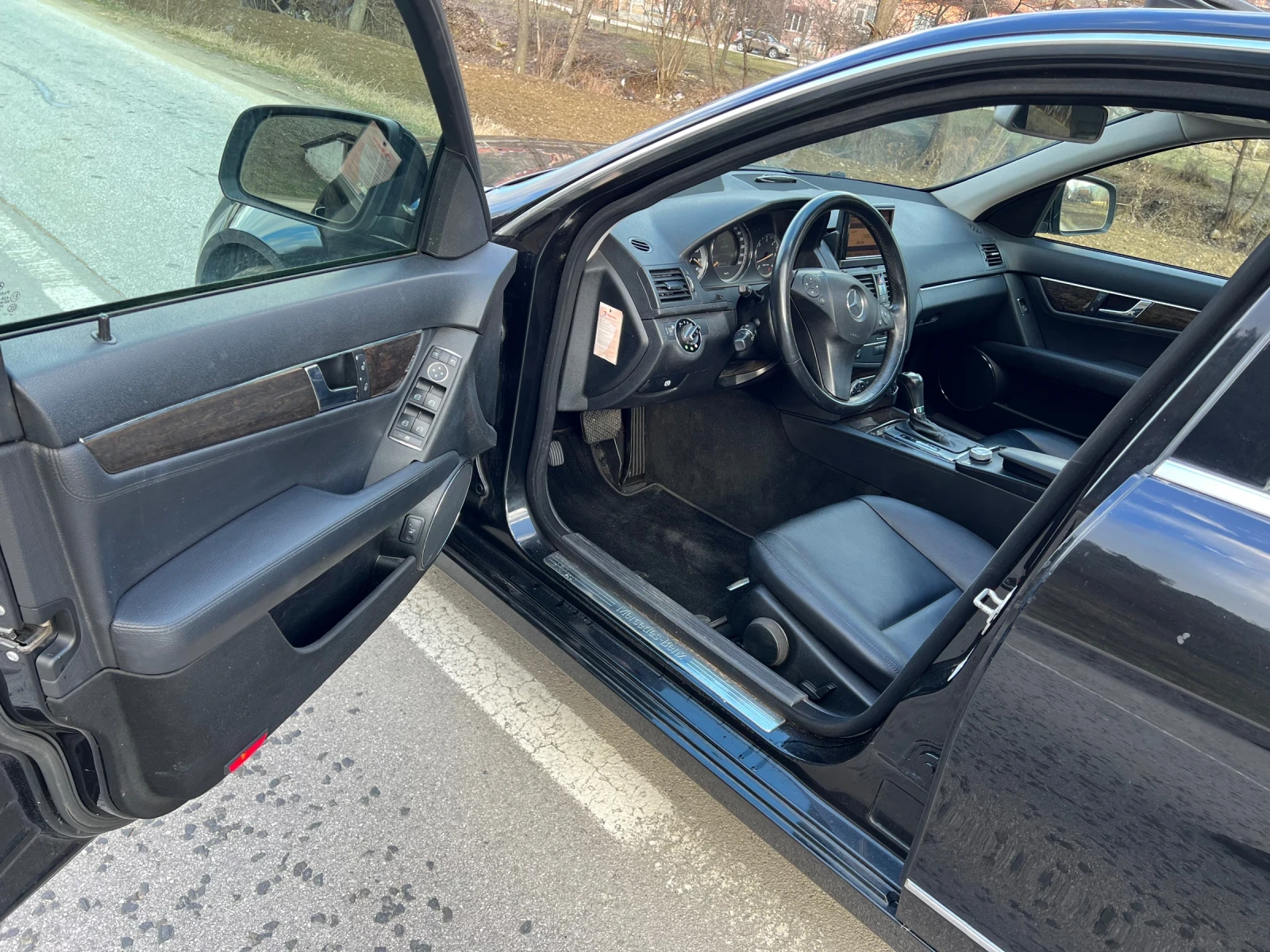 Mercedes-Benz C 320 224* ПАНОРАМА* НАВИ* КОЖА* ПОДГРЕВ* ХОЛАНДИЯ - изображение 9