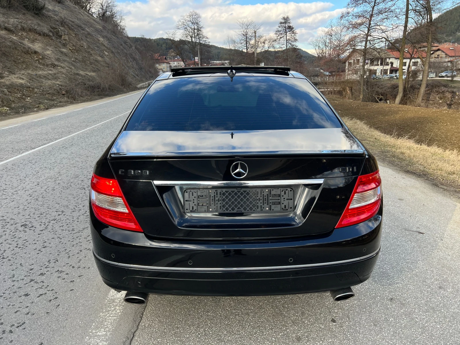 Mercedes-Benz C 320 224* ПАНОРАМА* НАВИ* КОЖА* ПОДГРЕВ* ХОЛАНДИЯ - изображение 6