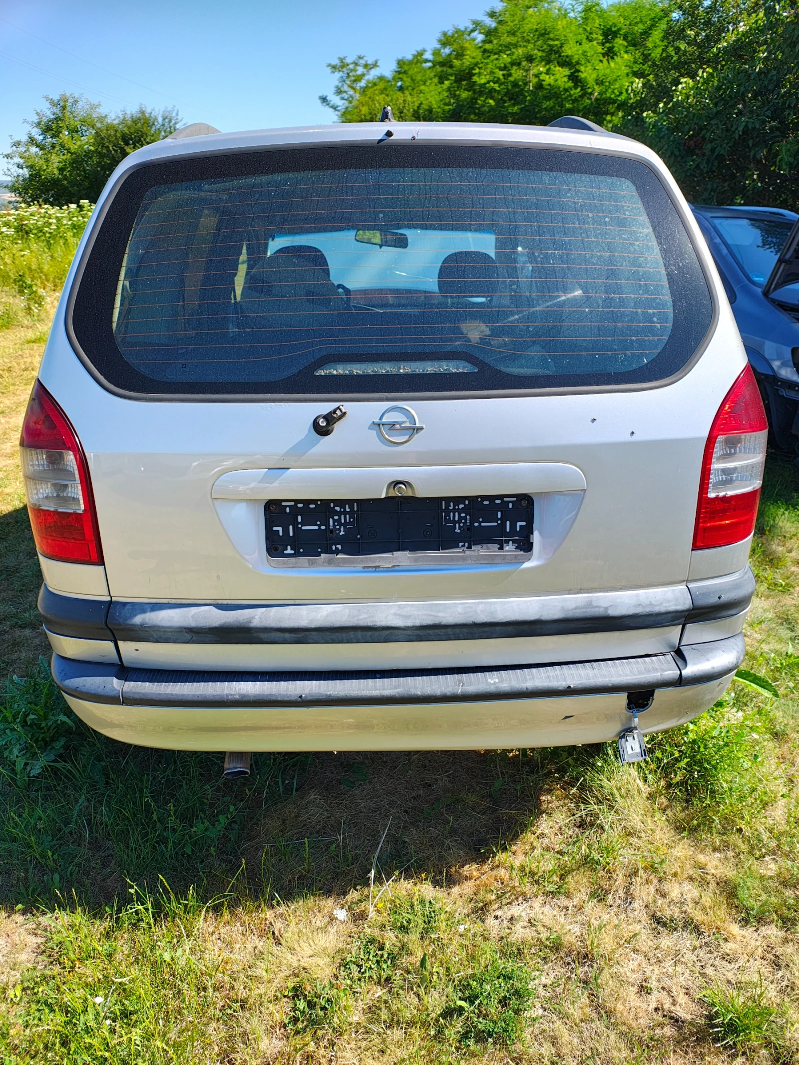 Opel Zafira 2.2 - изображение 2