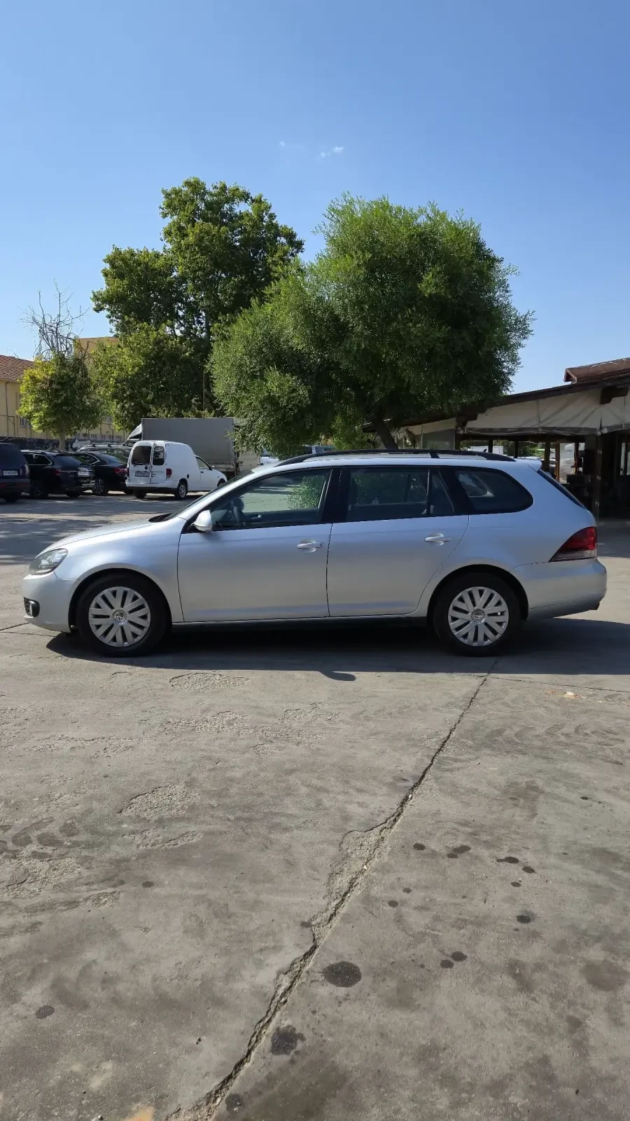 VW Golf 1.6 TDI BlueMotion 105к.с. - изображение 5