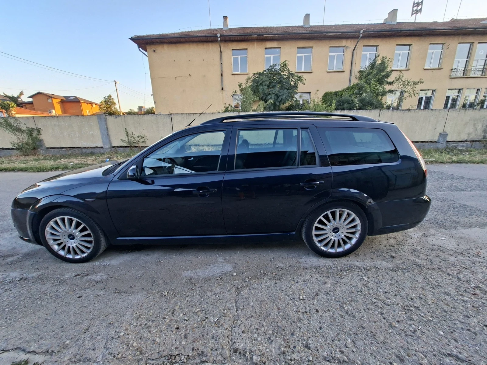 Ford Mondeo ST220 - изображение 3
