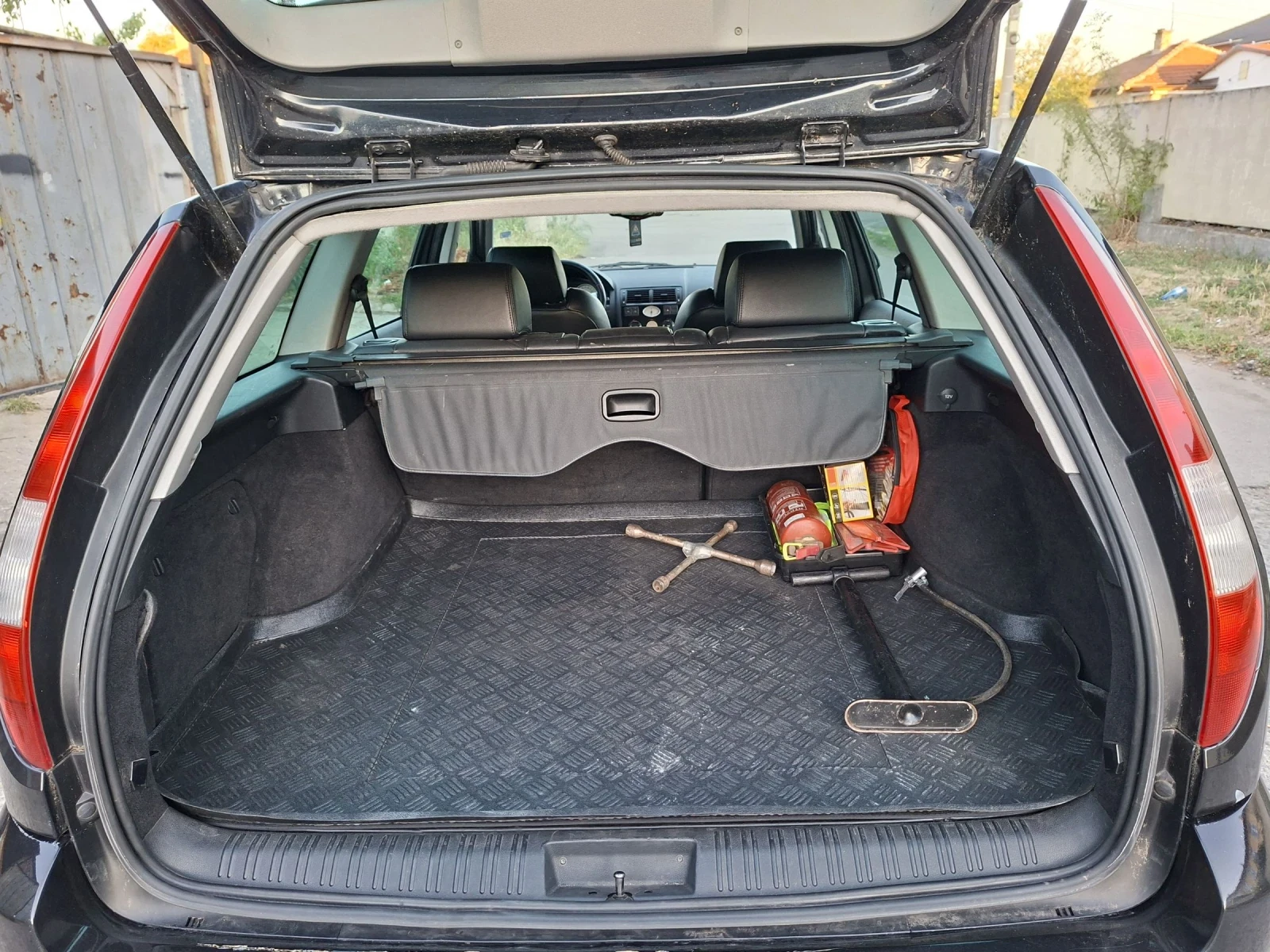 Ford Mondeo ST220 - изображение 10