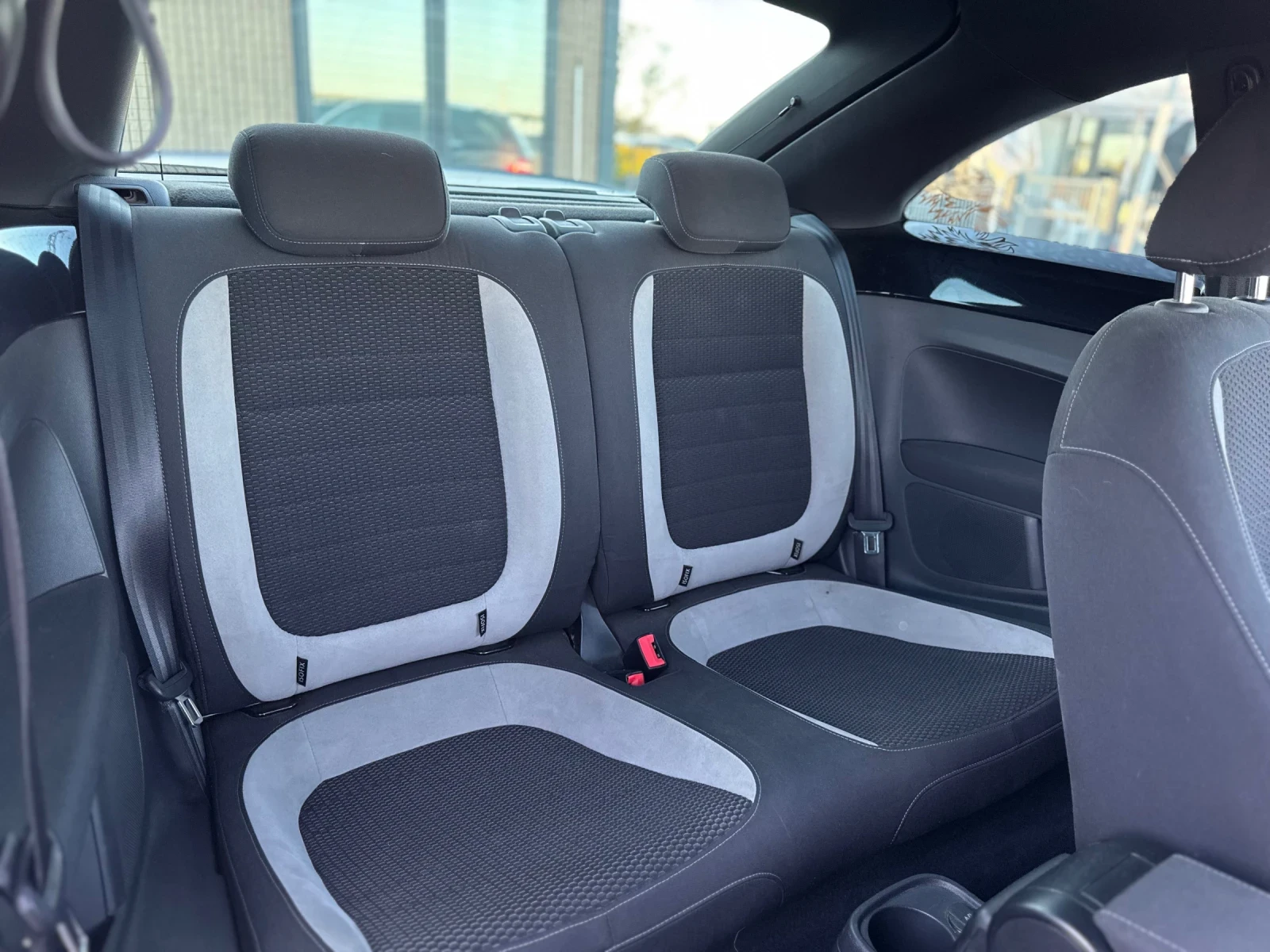 VW Beetle 2.0i* TURBO* R-LINE 2014 | Mobile.bg   13