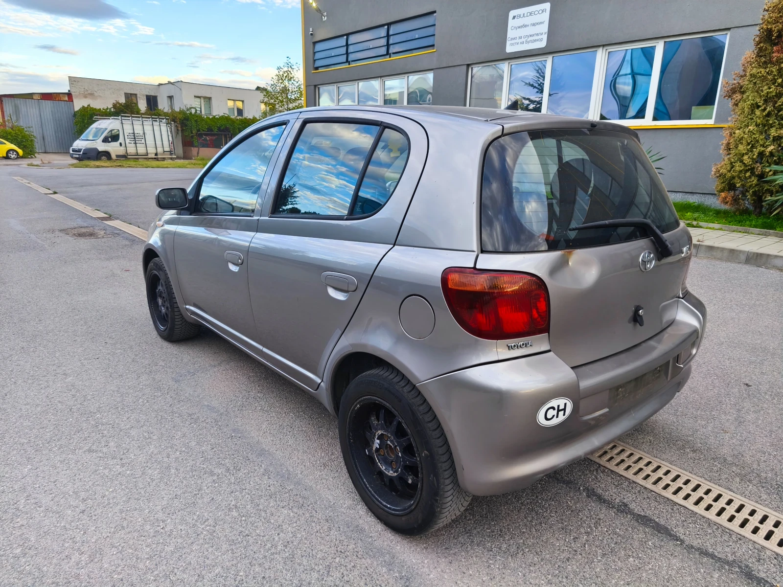 Toyota Yaris 1.4 D4D - изображение 7