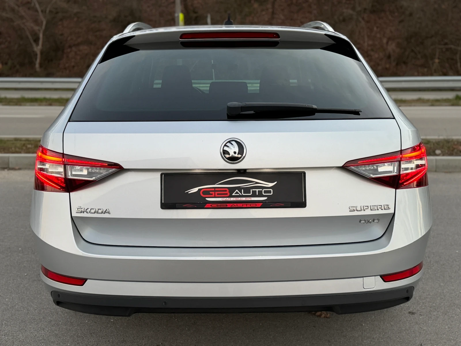 Skoda Superb 2.0TDI* 4X4* 190KC*  | Mobile.bg � ����������� 6