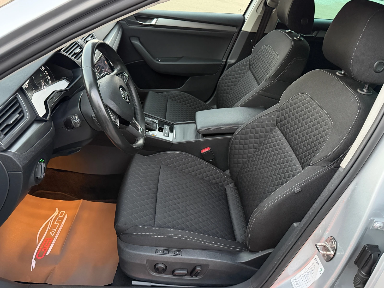 Skoda Superb 2.0TDI* 4X4* 190KC*  | Mobile.bg � ����������� 10