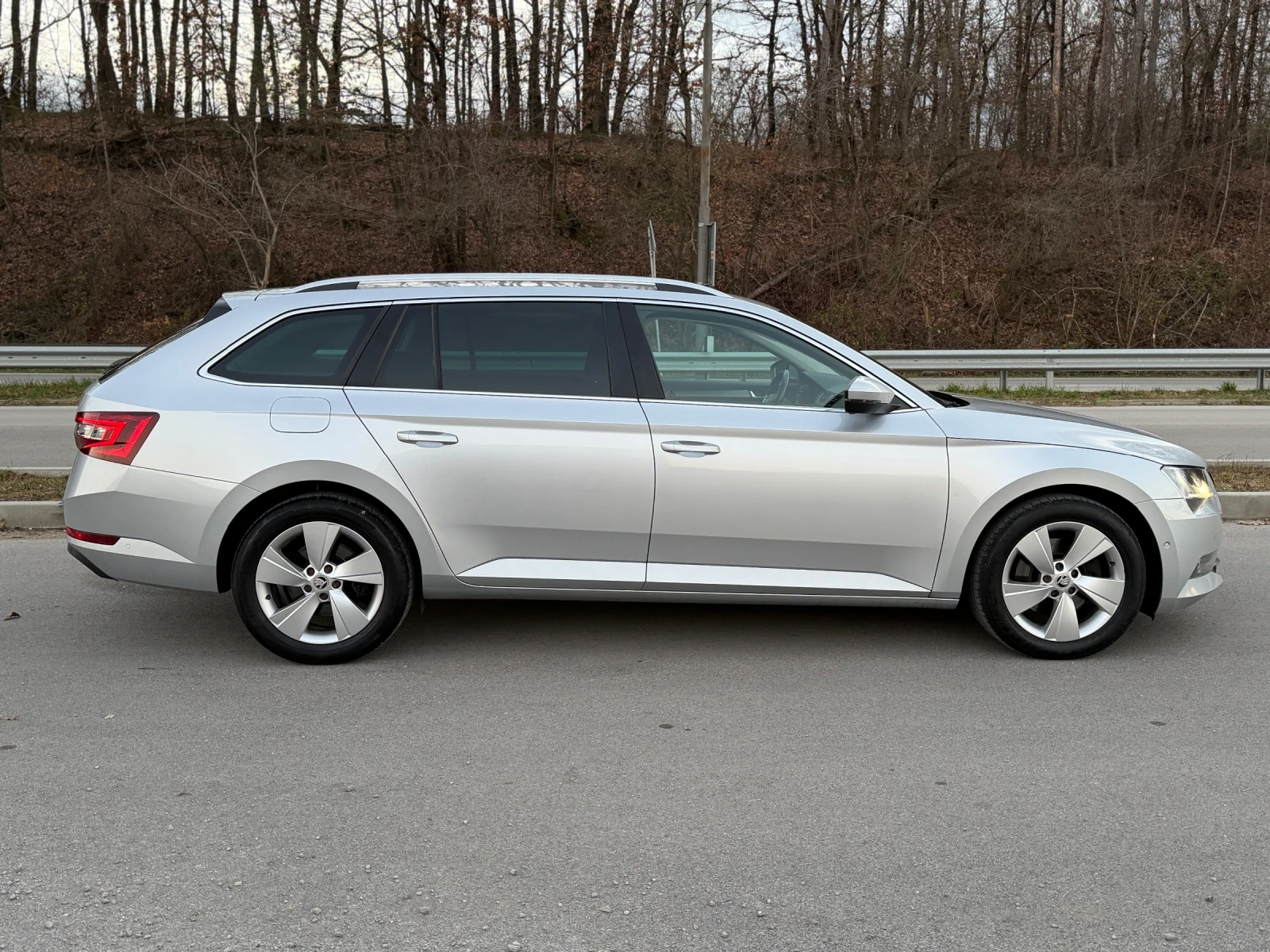 Skoda Superb 2.0TDI* 4X4* 190KC*  | Mobile.bg � ����������� 8