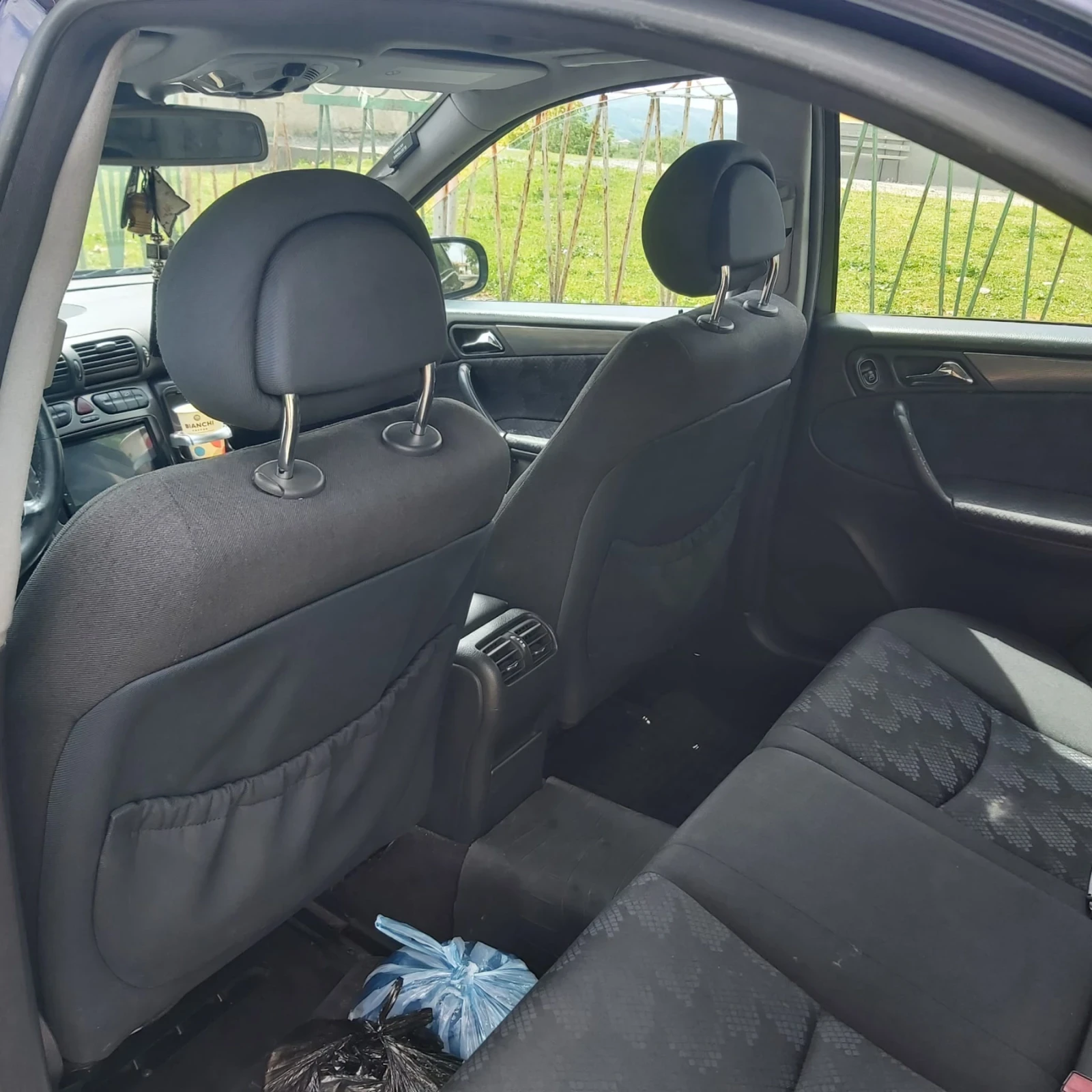 Mercedes-Benz C 220  - изображение 7